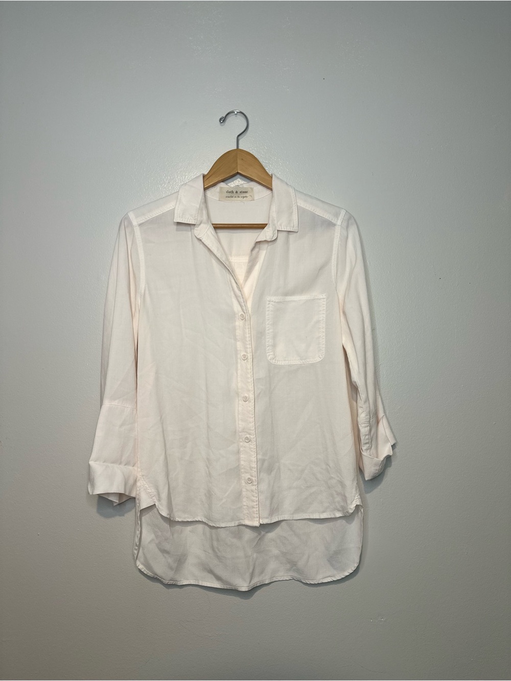 Cloth & Stone L Button Down Shirt High Low Soft Pink S Boho Coastal Casual